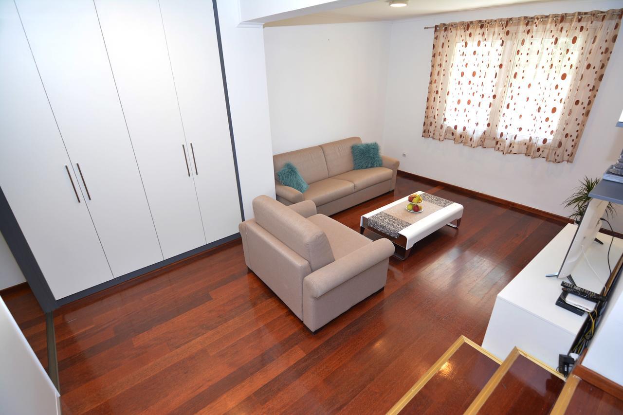 Tropicoco Apartments Tivat Exterior foto