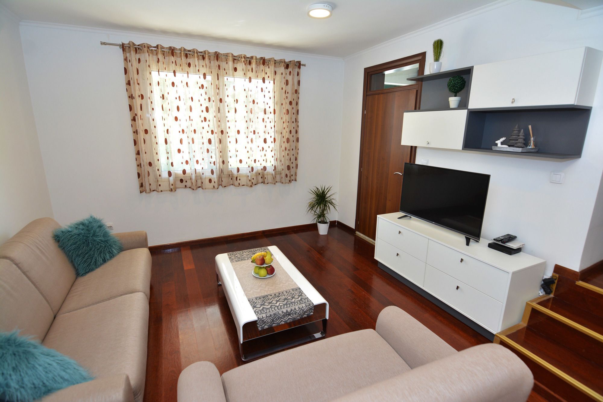 Tropicoco Apartments Tivat Exterior foto
